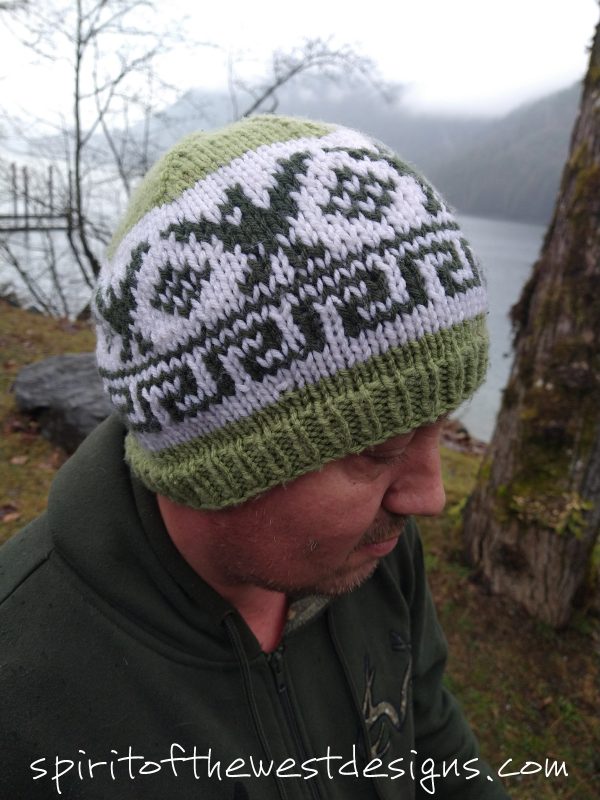 Eagle Hat - Stranded Knitting Pattern - Image 4